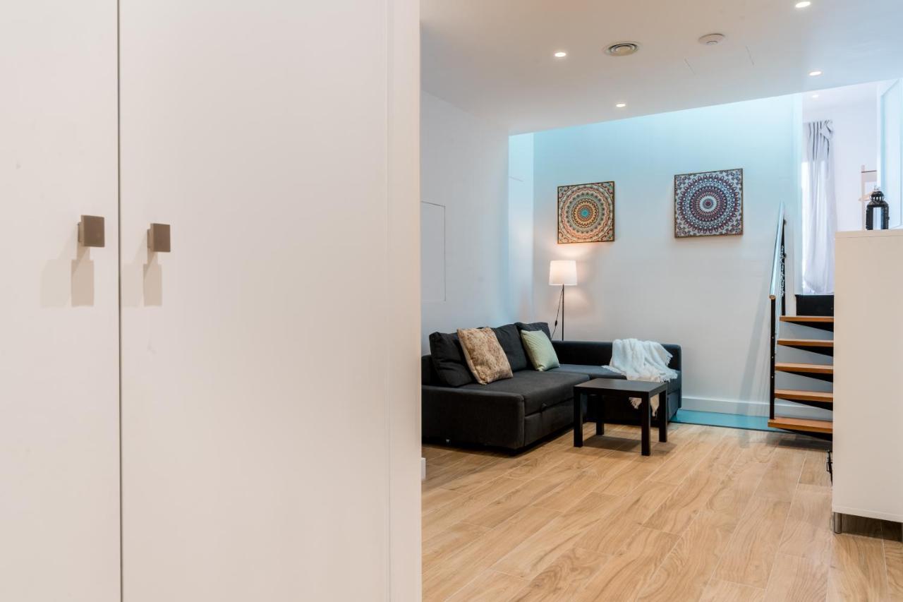 Santa Barbara Central Suites, Sevilla エクステリア 写真
