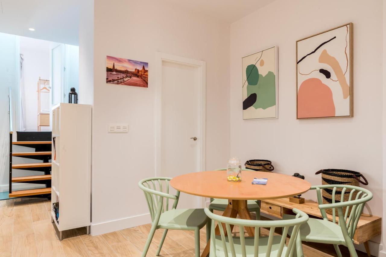 Santa Barbara Central Suites, Sevilla エクステリア 写真