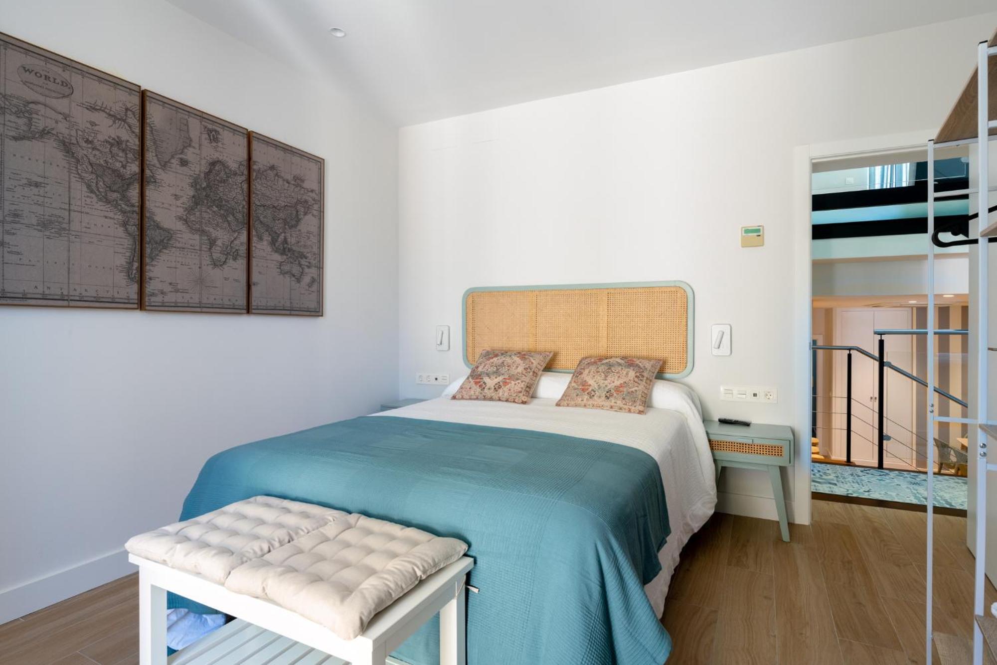 Santa Barbara Central Suites, Sevilla エクステリア 写真