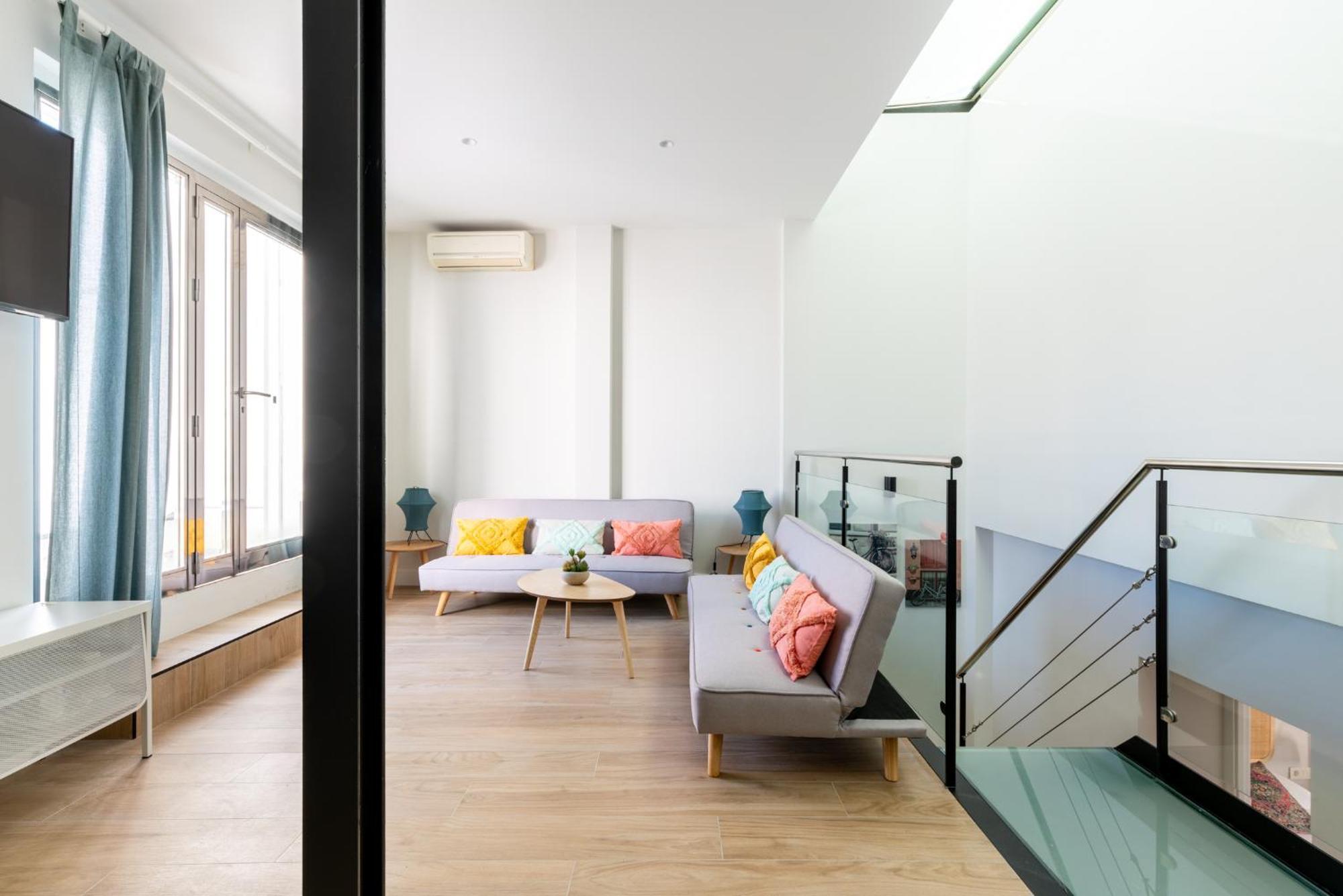 Santa Barbara Central Suites, Sevilla エクステリア 写真