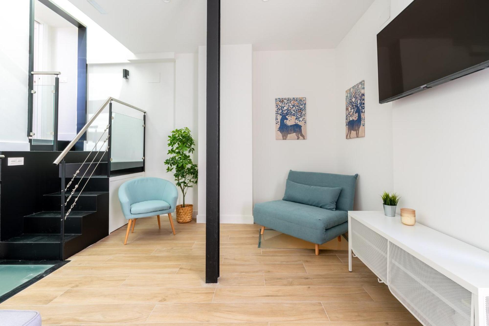 Santa Barbara Central Suites, Sevilla エクステリア 写真